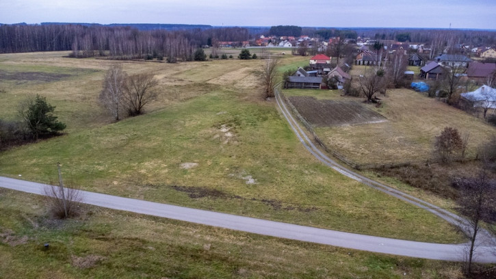 Działka Sprzedaż Huta Deręgowska 9