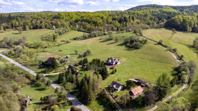 Dom Sprzedaż Teleśnica Oszwarowa